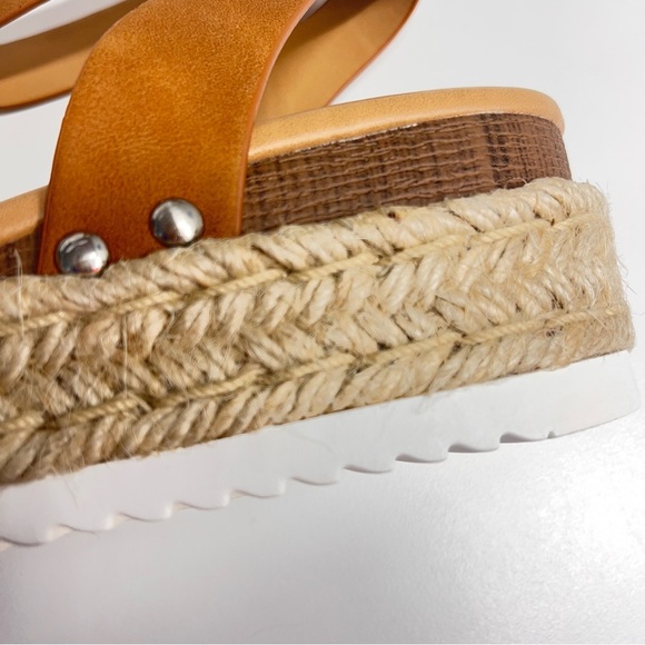 Imperfect Soda Stylish Espadrille Sandals open toe buckle ankle sz 7 tan brown - Picture 7 of 12